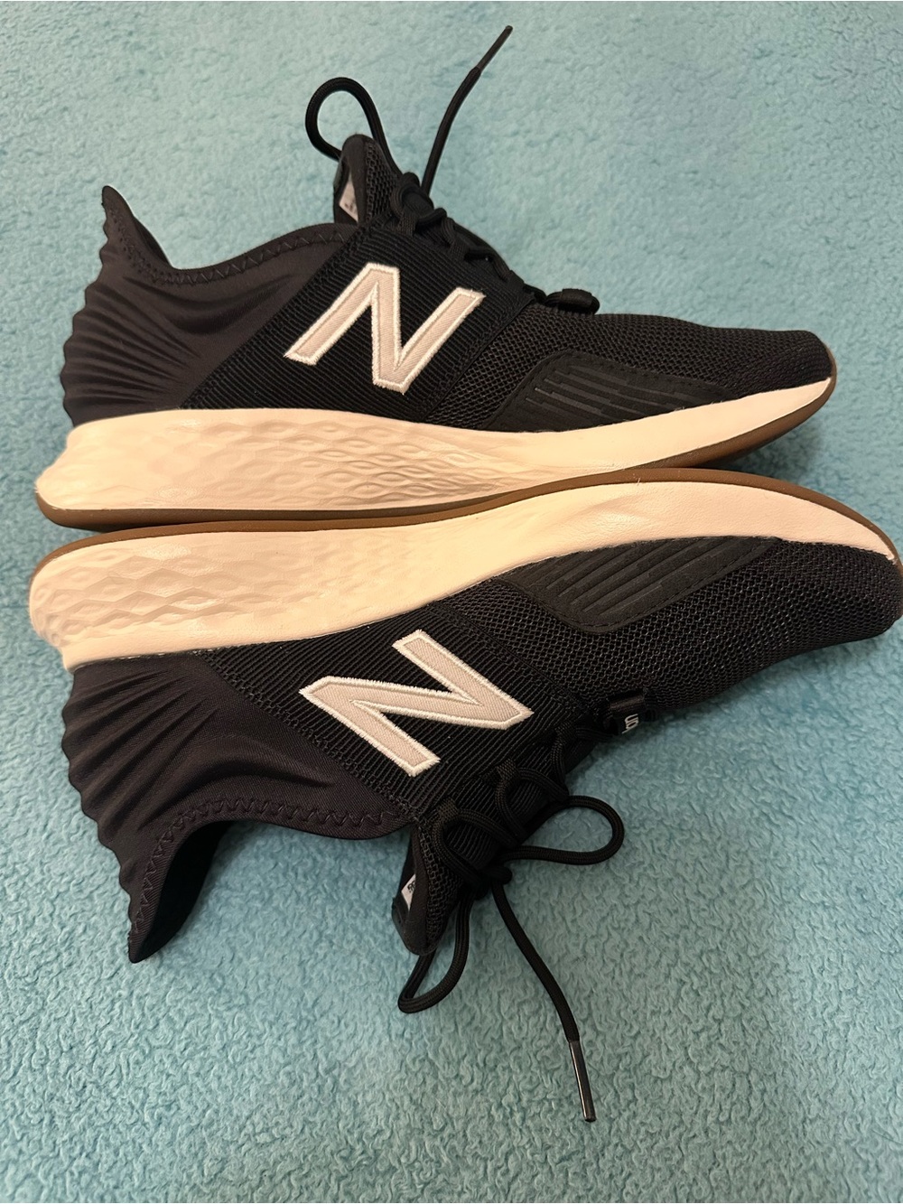 New Balance Black Fresh Foam Roav Sneakers - Picture 6 of 7